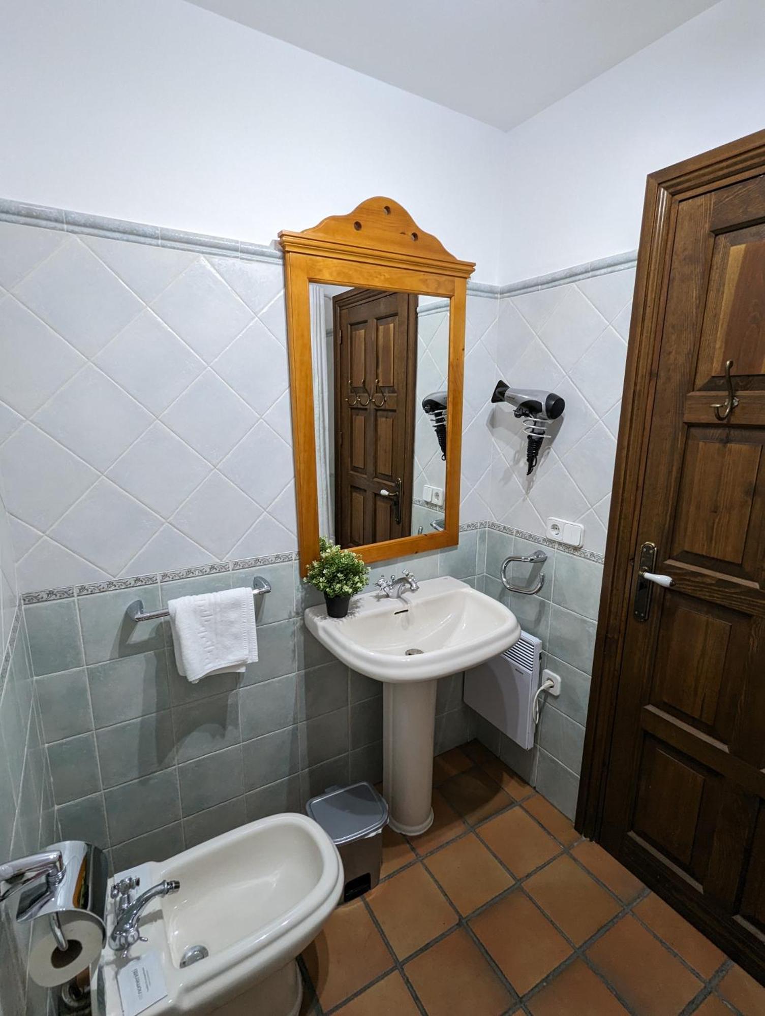 Apartamentos Hoz Del Huecar 昆卡 外观 照片