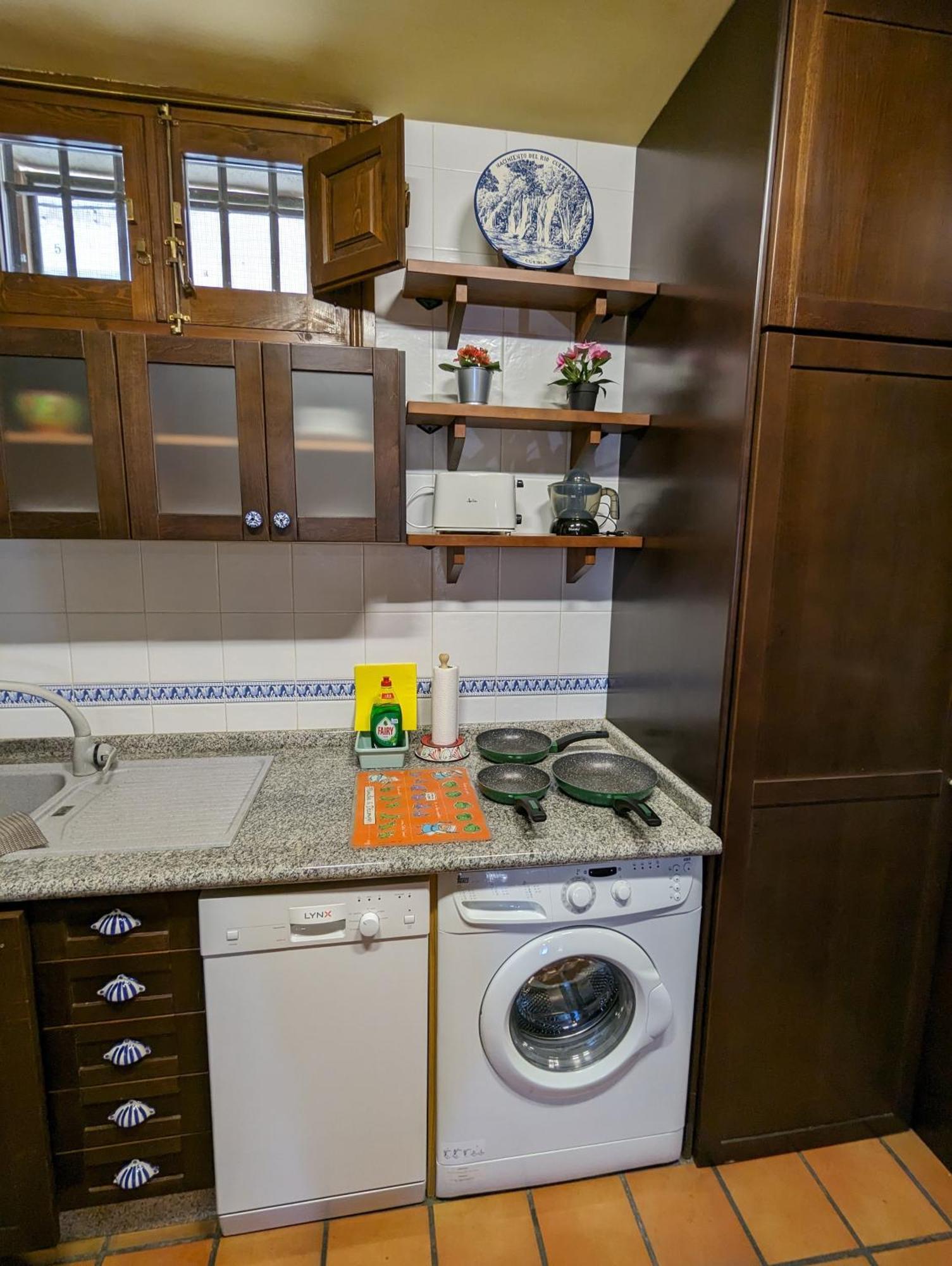 Apartamentos Hoz Del Huecar 昆卡 外观 照片